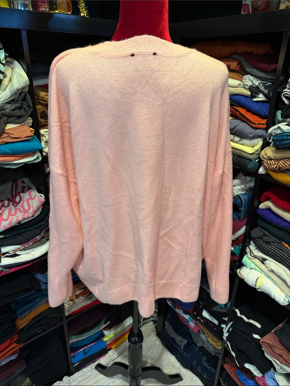 #490. 🪷 Pink heart sweater. - Picture 8 of 8